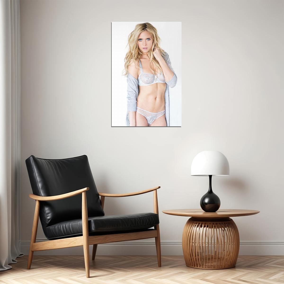 Brittany Snow Celebrity American Actor Beauty Woman Poster Wall Art Print Home Wall Decor - xonomax