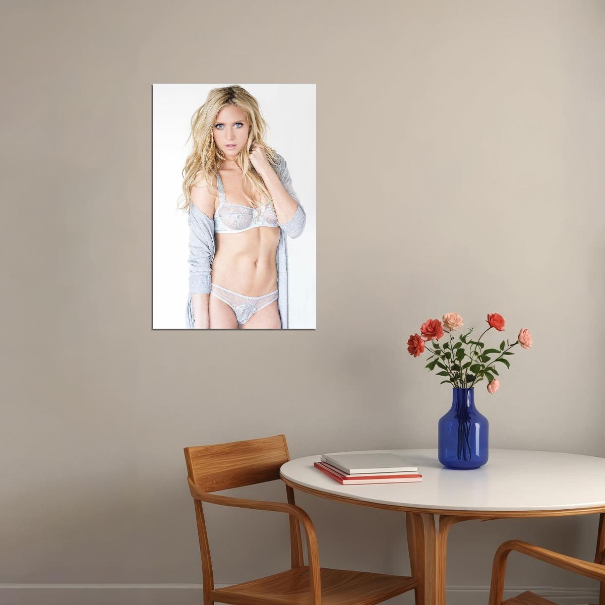 Brittany Snow Celebrity American Actor Beauty Woman Poster Wall Art Print Home Wall Decor - xonomax