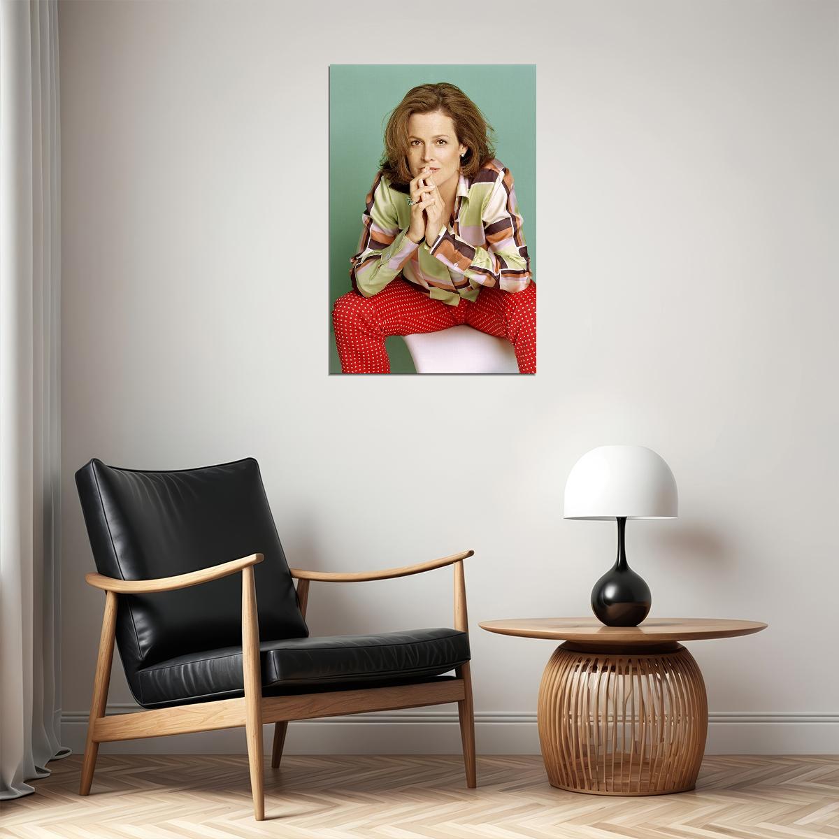 Sigourney Weaver American Actress And Film Producer Poster Wall Art Print Home Wall Decor - xonomax