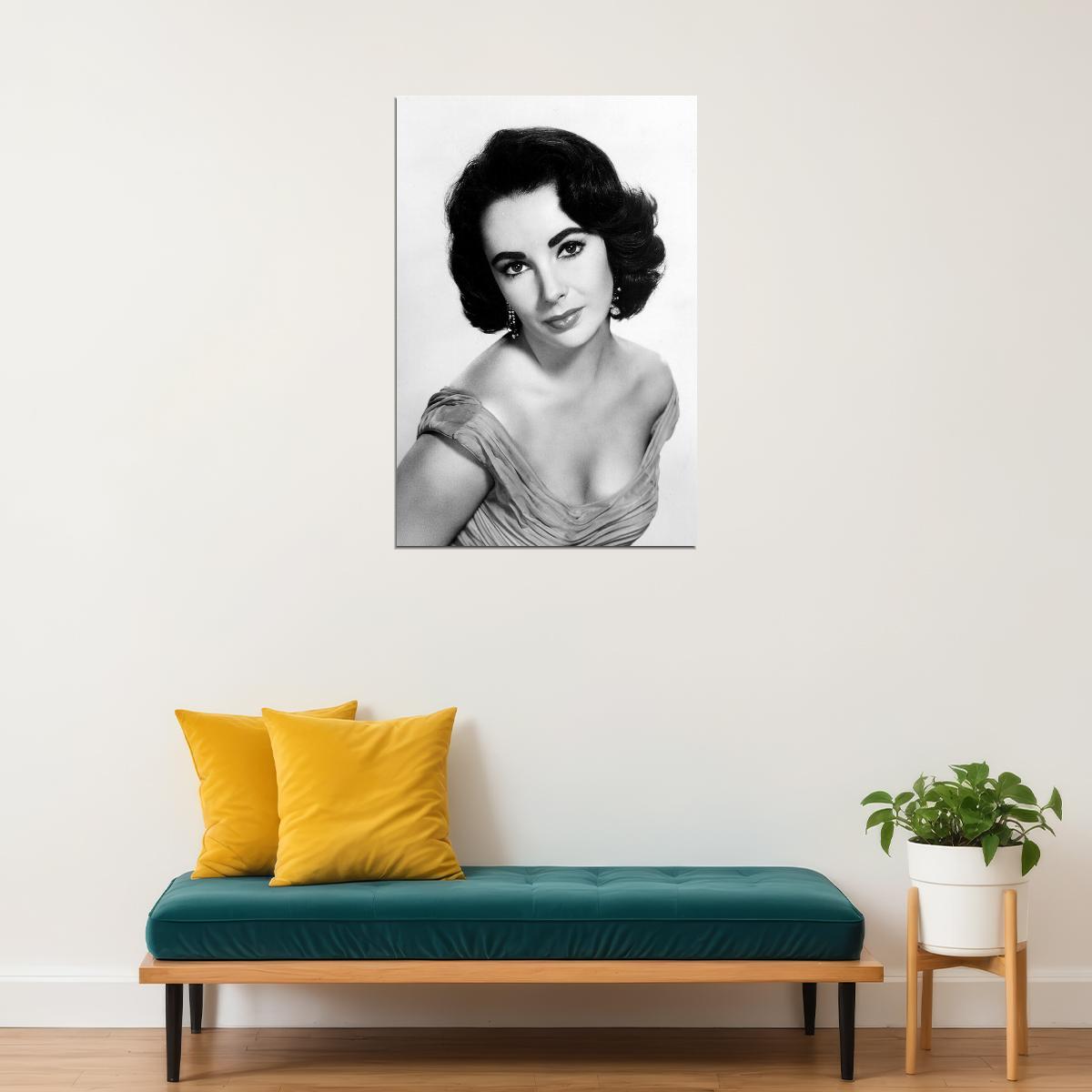 Elizabeth Taylor British-American Actress And Artist Poster Wall Art Print Home Wall Decor - xonomax