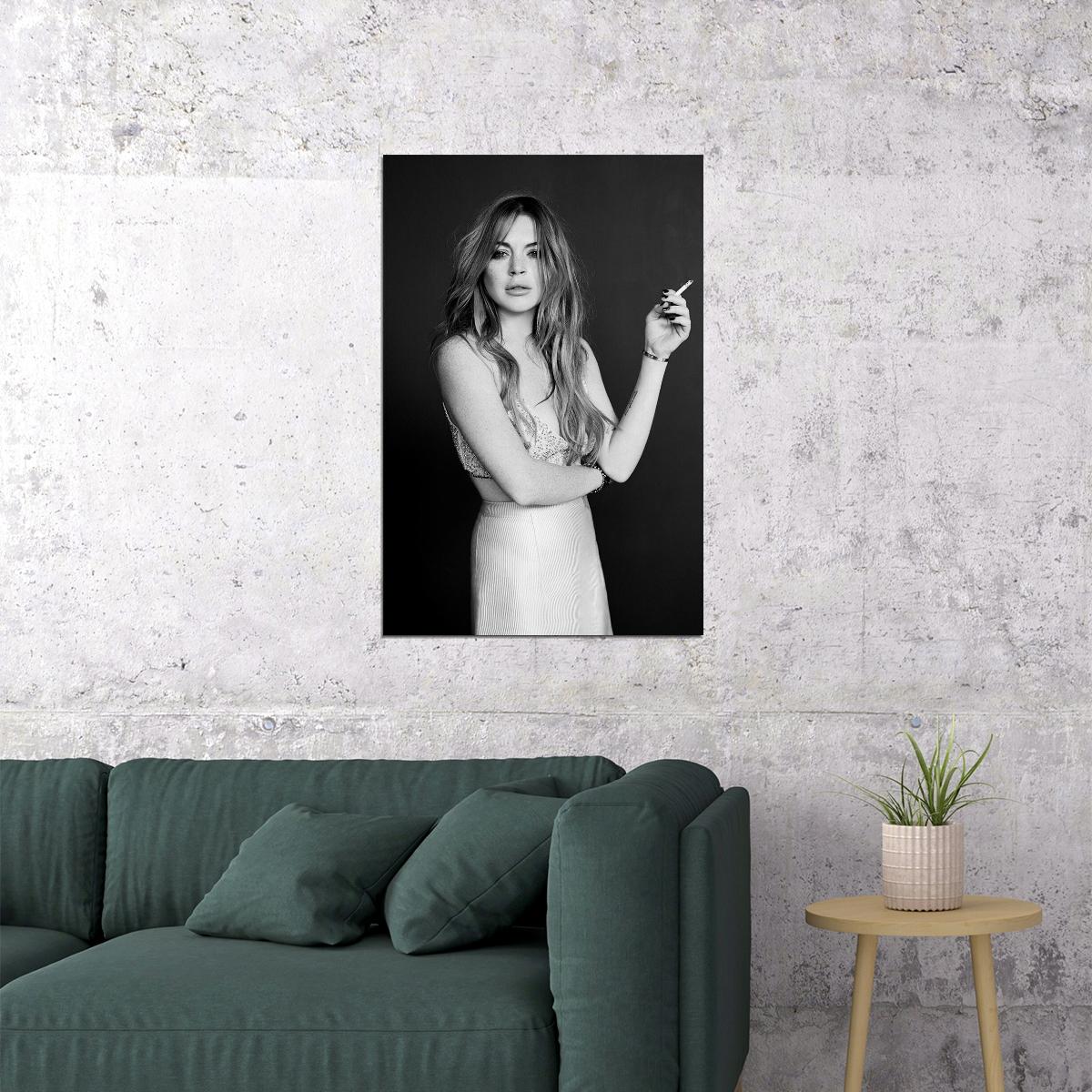 Lindsay Lohan Celebrity American Actor Musician Poster Wall Art Print Home Wall Decor - xonomax