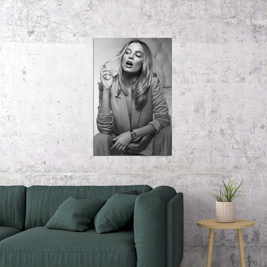 Margot Robbie Celebrity Australian Cinema Actor Poster Wall Art Print Home Wall Decor - xonomax