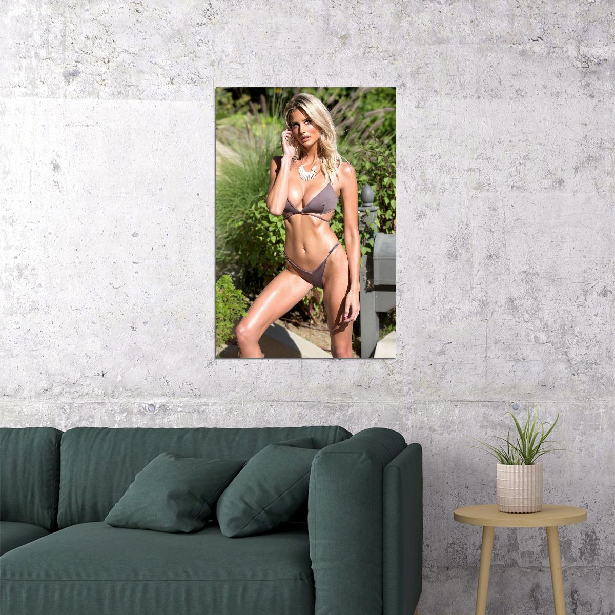 Emma Hernan American Model Social Media Personality Poster Wall Art Print Home Wall Decor - xonomax