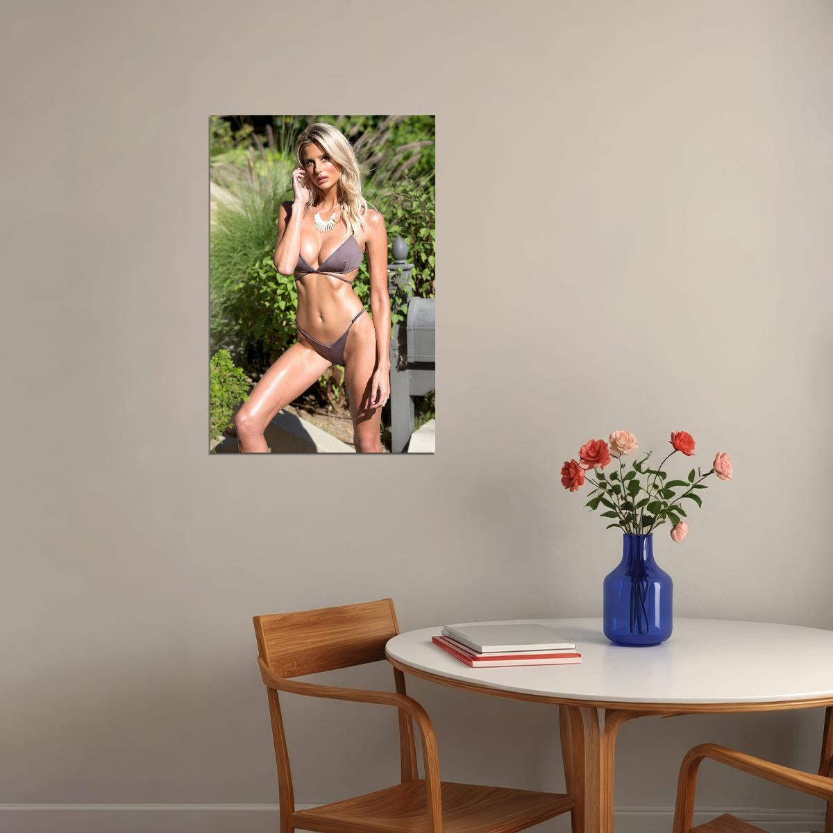 Emma Hernan American Model Social Media Personality Poster Wall Art Print Home Wall Decor - xonomax