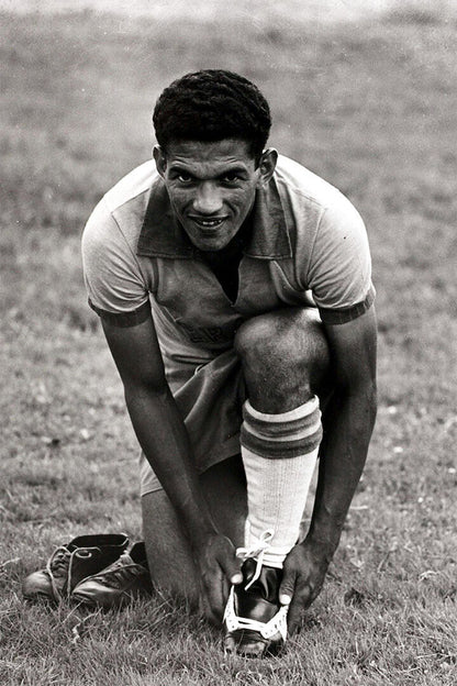 Garrincha Former Brazilian Football Player Athlete Poster Wall Art Print Home Wall Decor - xonomax
