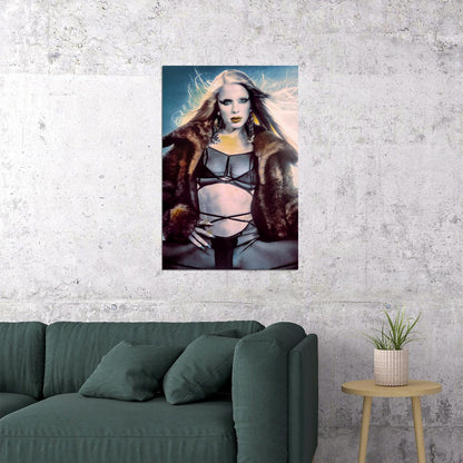 Julia Fox Italian Beautiful Model And Actress Poster Wall Art Print Home Wall Decor - xonomax