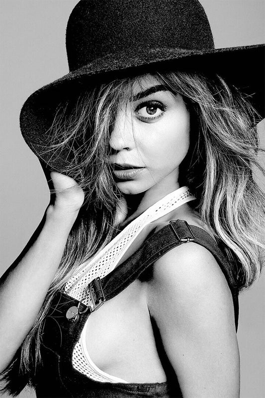 Sarah Hyland American Singer And Actress De Poster Wall Art Print Home Wall Decor