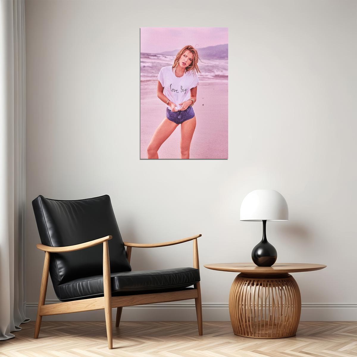 Bella Thorne American Actress Model And Singer Poster Wall Art Print Home Wall Decor - xonomax