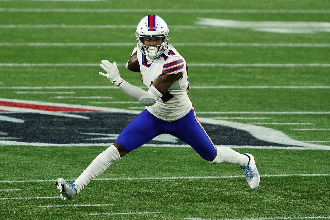 Stefon Diggs Buffalo Bills American Football Team Player Poster Wall Art Print Home Wall Decor - xonomax