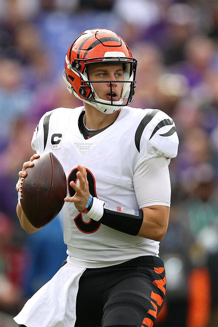 Joe Burrow 9 Cincinnati Bengals American Football Player Poster Wall Art Print Home Wall Decor - xonomax