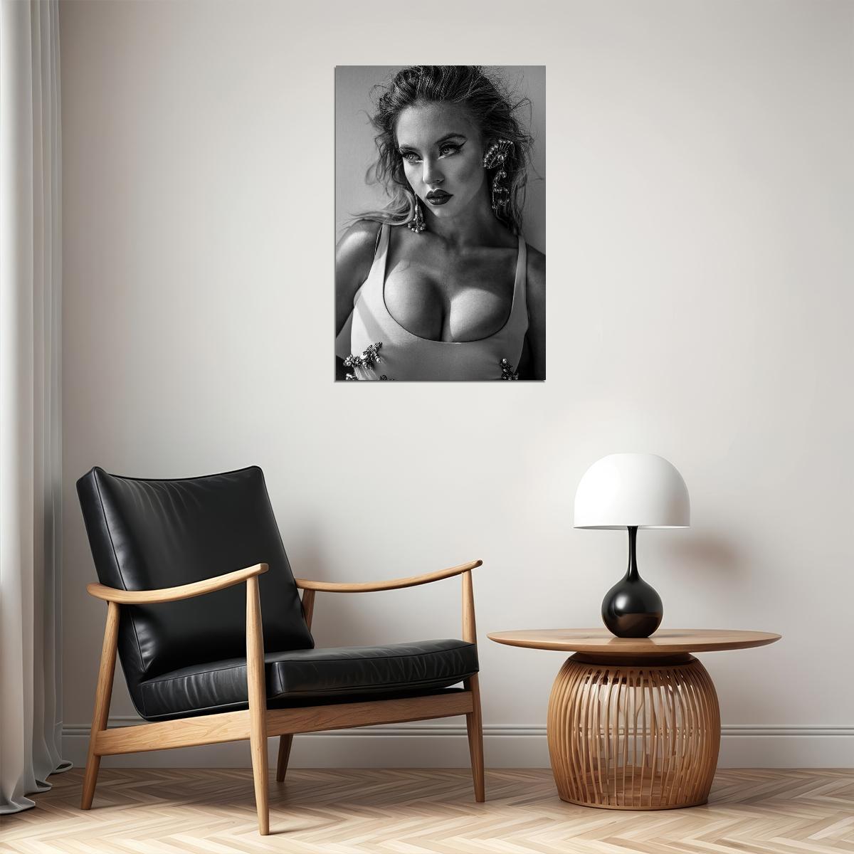 Sydney Sweeney American Fighter And Actress Poster Wall Art Print Home Wall Decor - xonomax