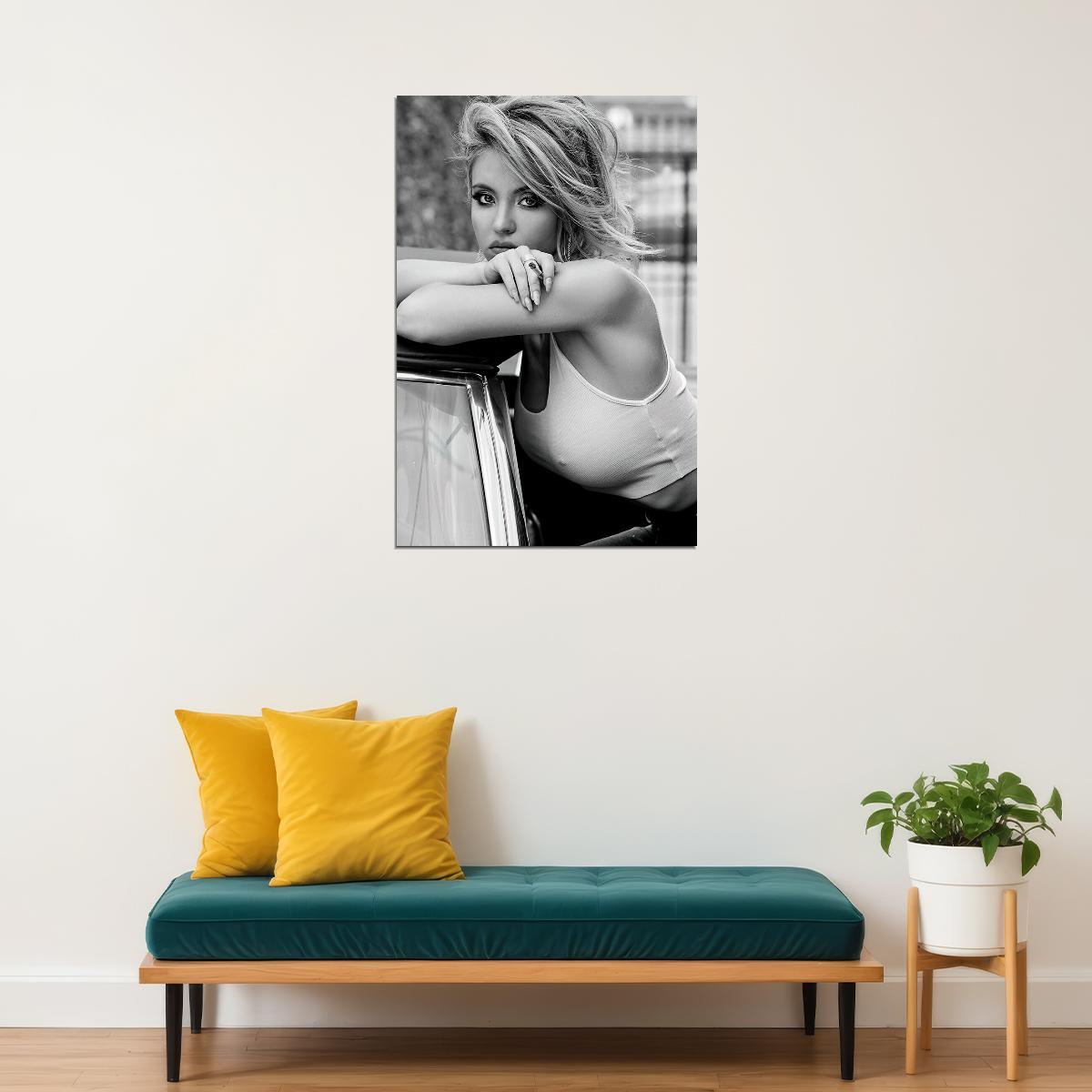 Sydney Sweeney American Actress And Fighter Poster Wall Art Print Home Wall Decor - xonomax
