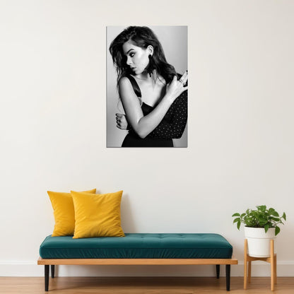 Hailee Steinfeld Actress Beautiful Girl Model Poster Wall Art Print Home Wall Decor - xonomax