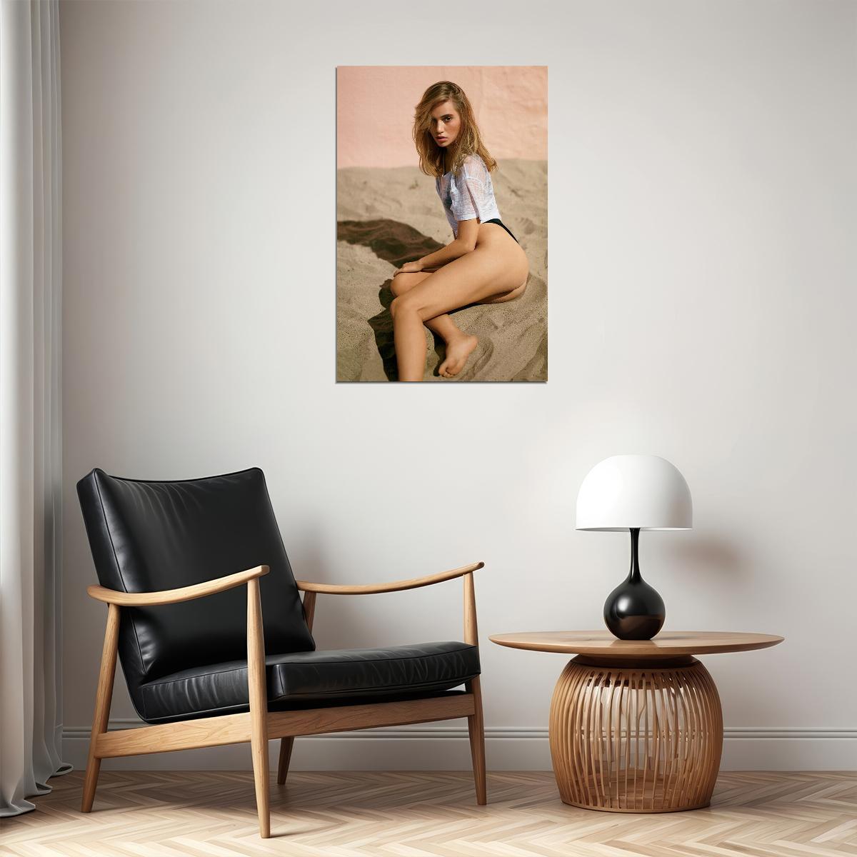 Suki Waterhouse British Actor Singer Model Poster Wall Art Print Home Wall Decor - xonomax