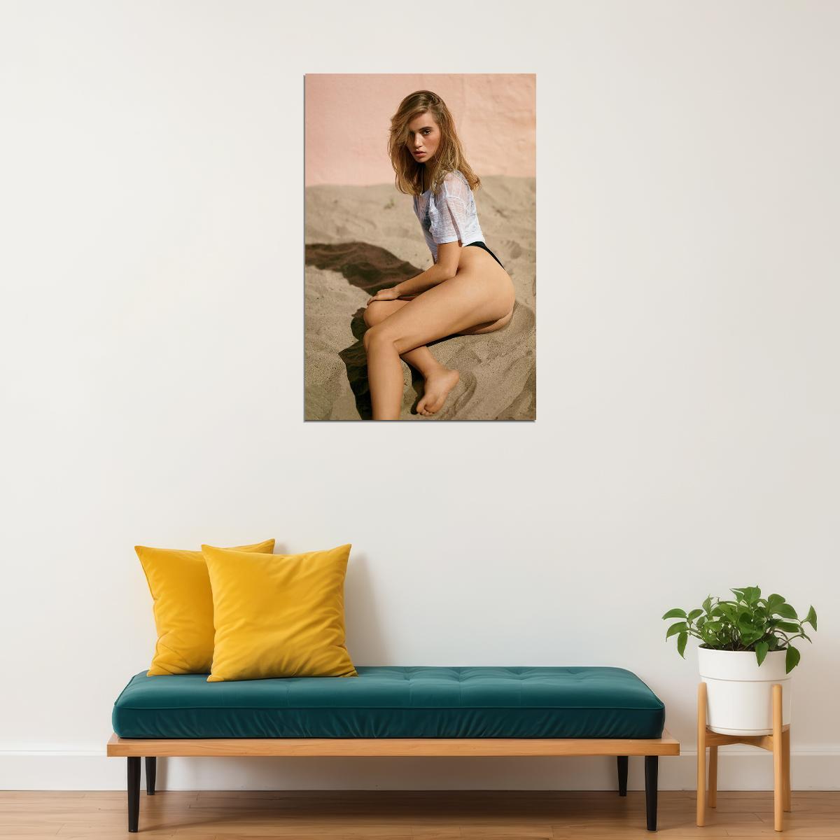 Suki Waterhouse British Actor Singer Model Poster Wall Art Print Home Wall Decor - xonomax