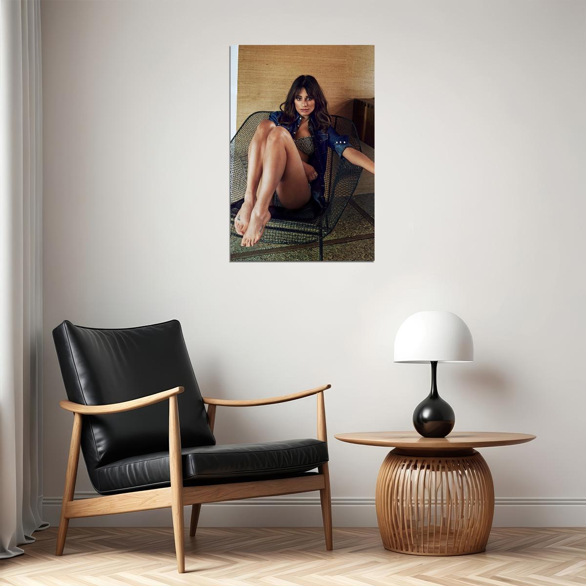 Lea Michele Actor And American Singer Poster Wall Art Print Home Wall Decor - xonomax