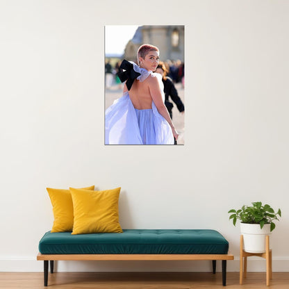 Florence Pugh British Actress And Artist Poster Wall Art Print Home Wall Decor - xonomax