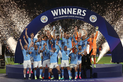 Manchester Champions League Winners Raising Cup Poster Wall Art Print Home Wall Decor - xonomax