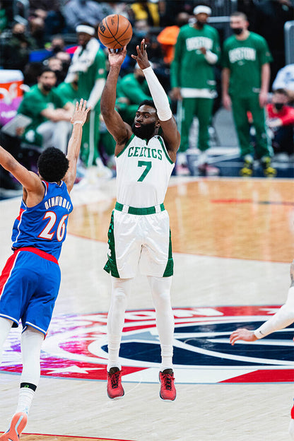 Boston Celtics Team Jaylen Brown American Basketball Poster Wall Art Print Home Wall Decor - xonomax
