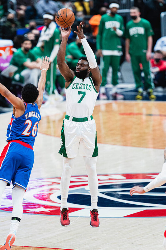 Boston Celtics Team Jaylen Brown American Basketball Poster Wall Art Print Home Wall Decor - xonomax