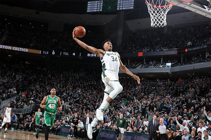 Milwaukee Bucks Basketball Team Giannis Antetokounmpo Poster Wall Art Print Home Wall Decor - xonomax