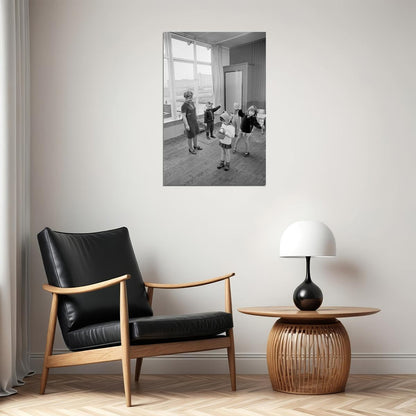 Children In School 1930's Black And White Vintage Poster Wall Art Print Home Wall Decor - xonomax