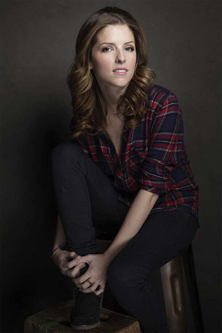 Anna Kendrick Celebrity Movie Actor Artist Poster Wall Art Print Home Wall Decor - xonomax