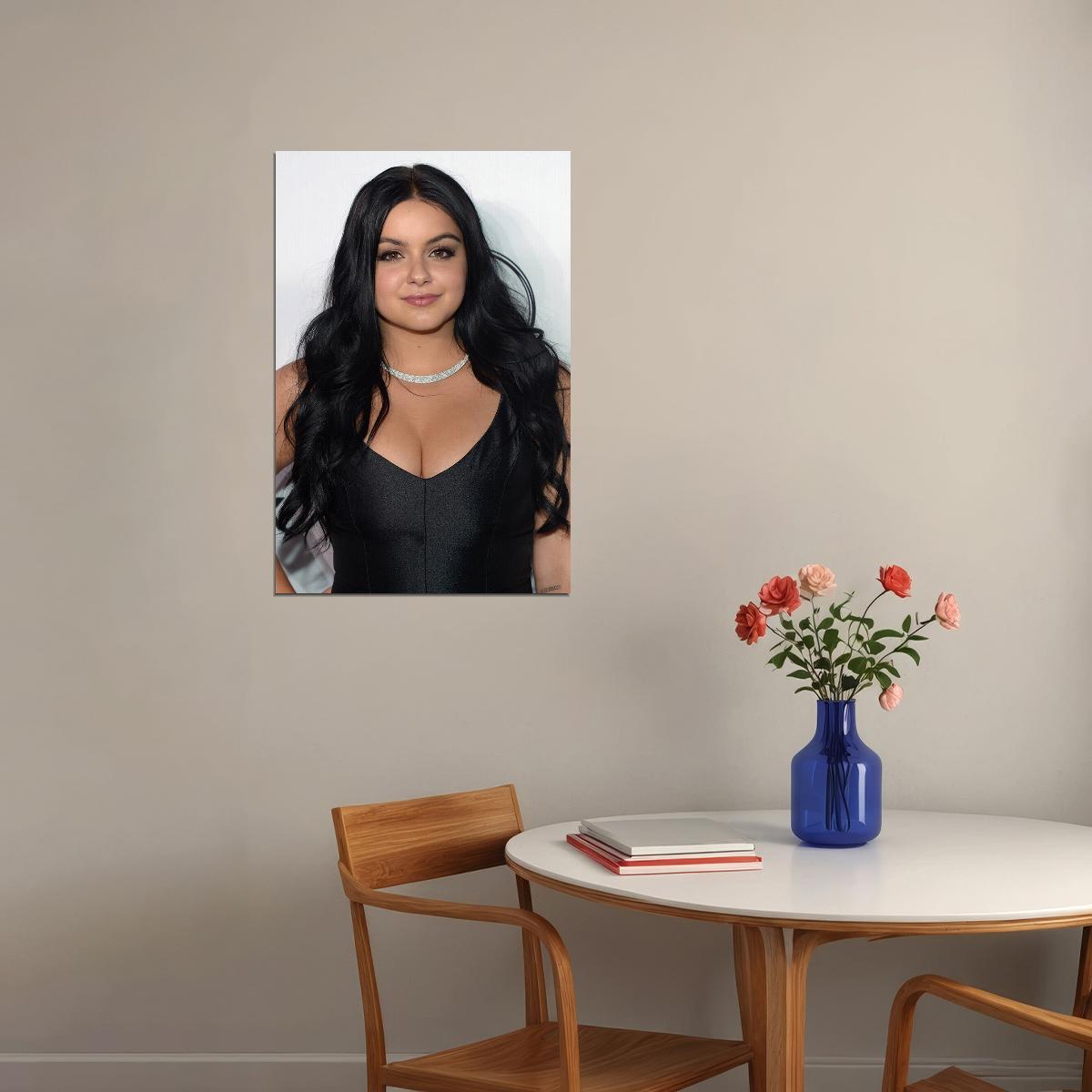 Ariel Winter Celebrity Movie Actor Artist Poster Wall Art Print Home Wall Decor - xonomax