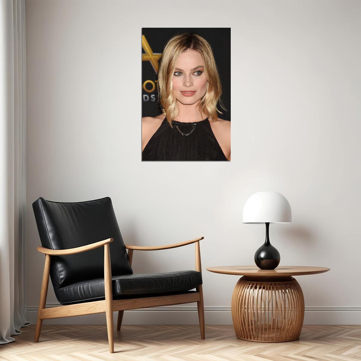 Margot Robbie Cinema Actress Film Producer Poster Wall Art Print Home Wall Decor - xonomax