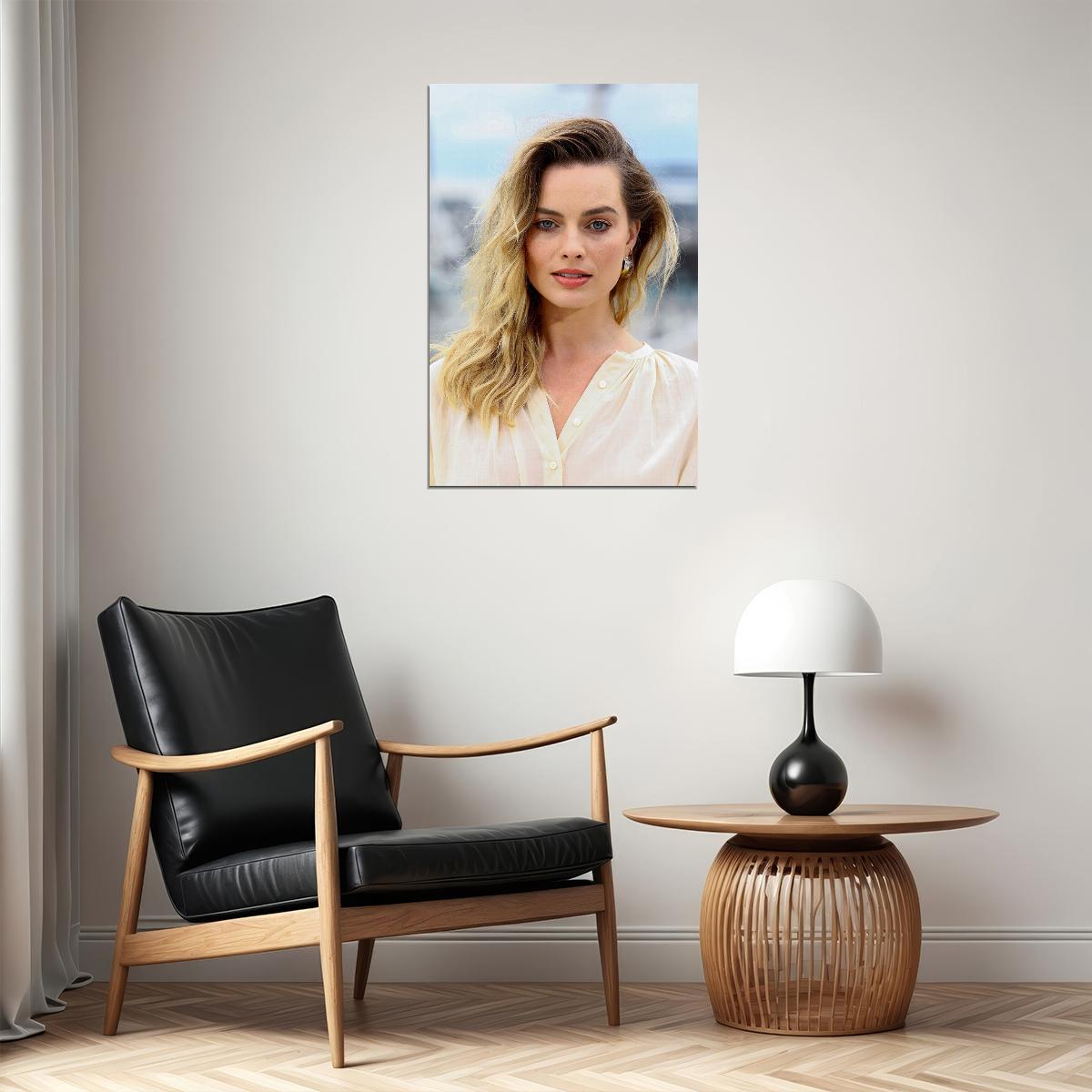 Margot Robbie Tv Series Actress Film Producer Poster Wall Art Print Home Wall Decor - xonomax