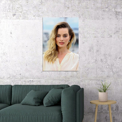 Margot Robbie Tv Series Actress Film Producer Poster Wall Art Print Home Wall Decor - xonomax