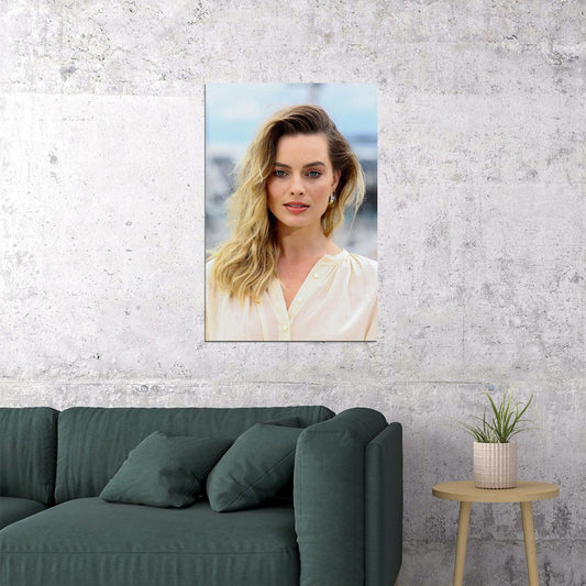 Margot Robbie Tv Series Actress Film Producer Poster Wall Art Print Home Wall Decor - xonomax