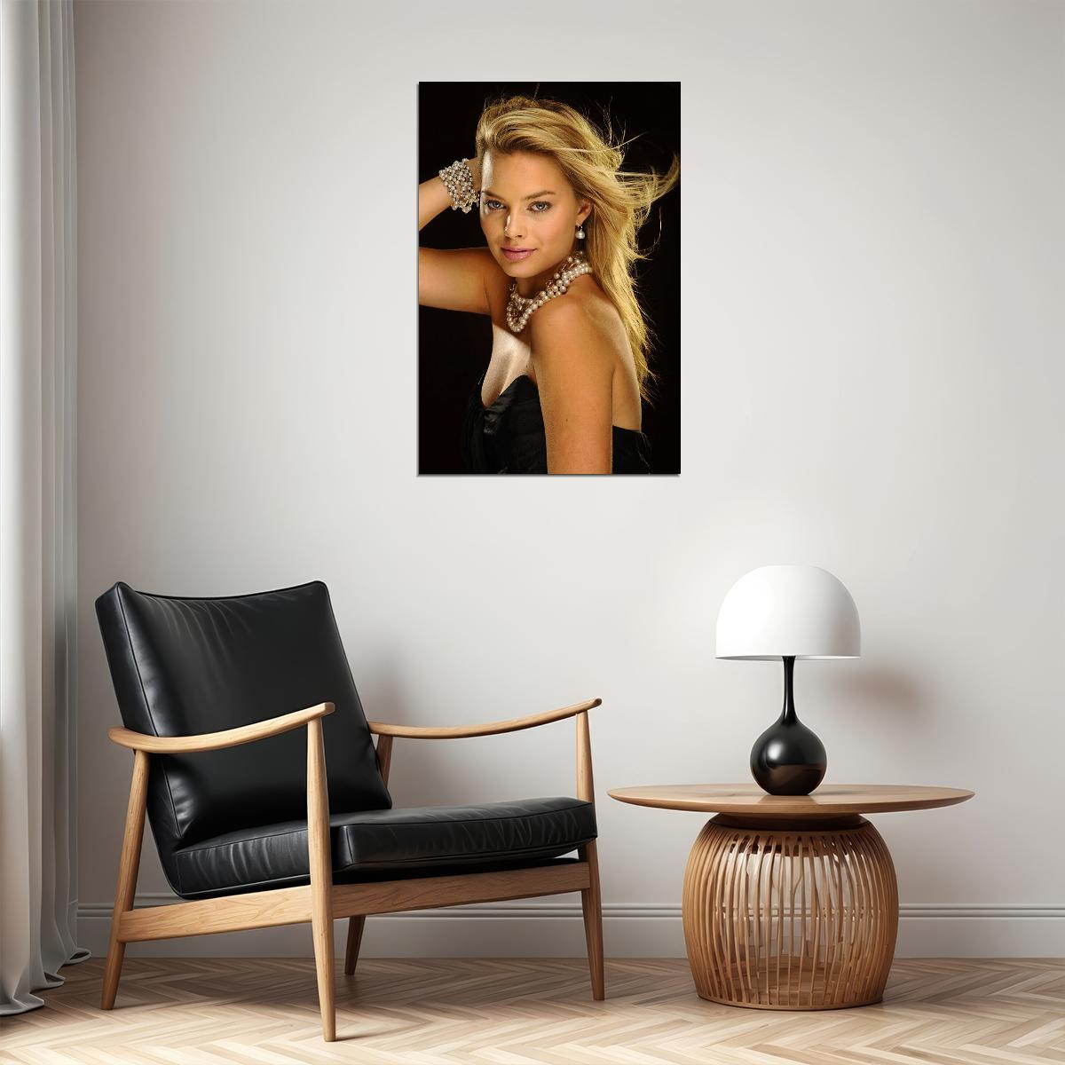 Margot Robbie Celebrity Tv Series Actor Producer Poster Wall Art Print Home Wall Decor - xonomax