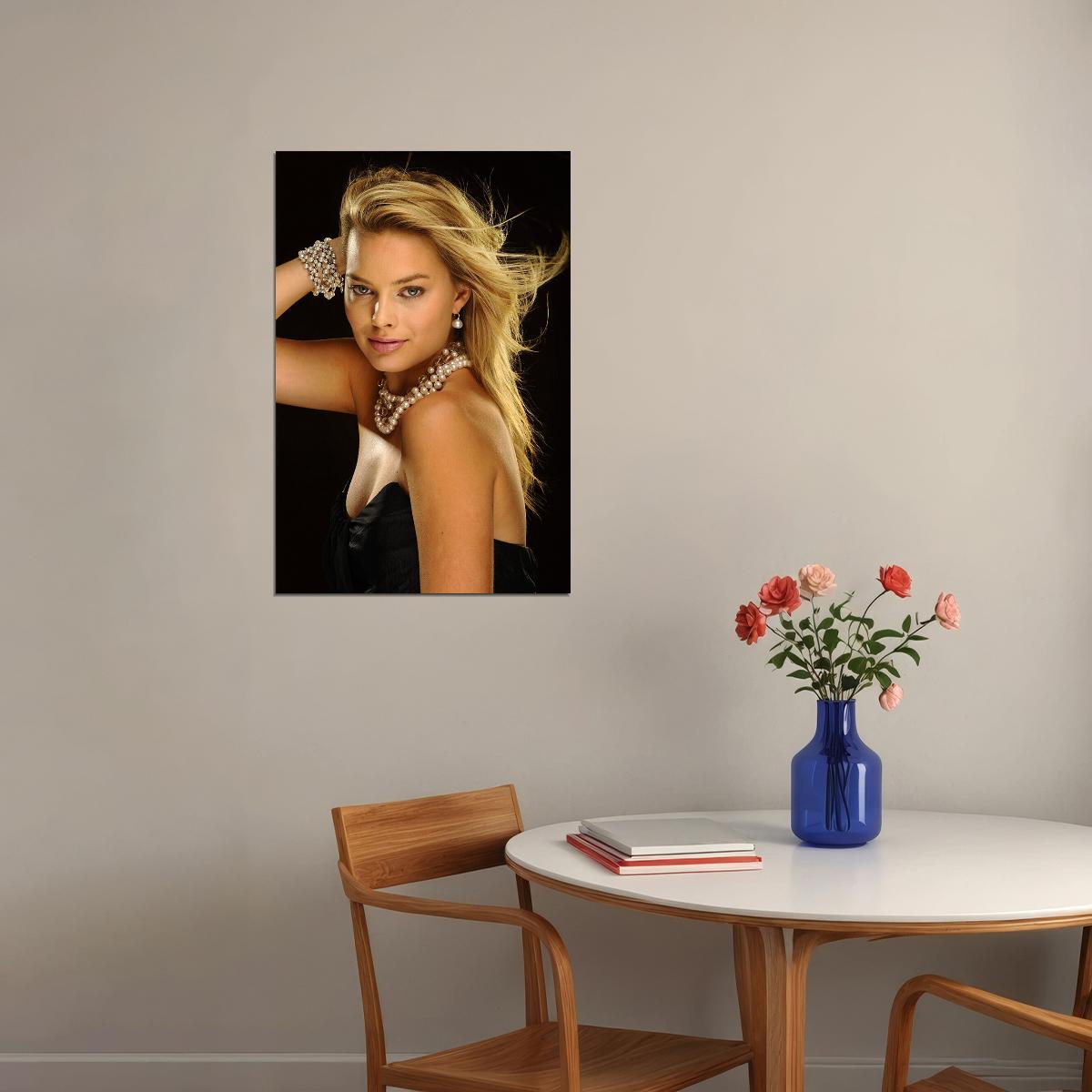 Margot Robbie Celebrity Tv Series Actor Producer Poster Wall Art Print Home Wall Decor - xonomax