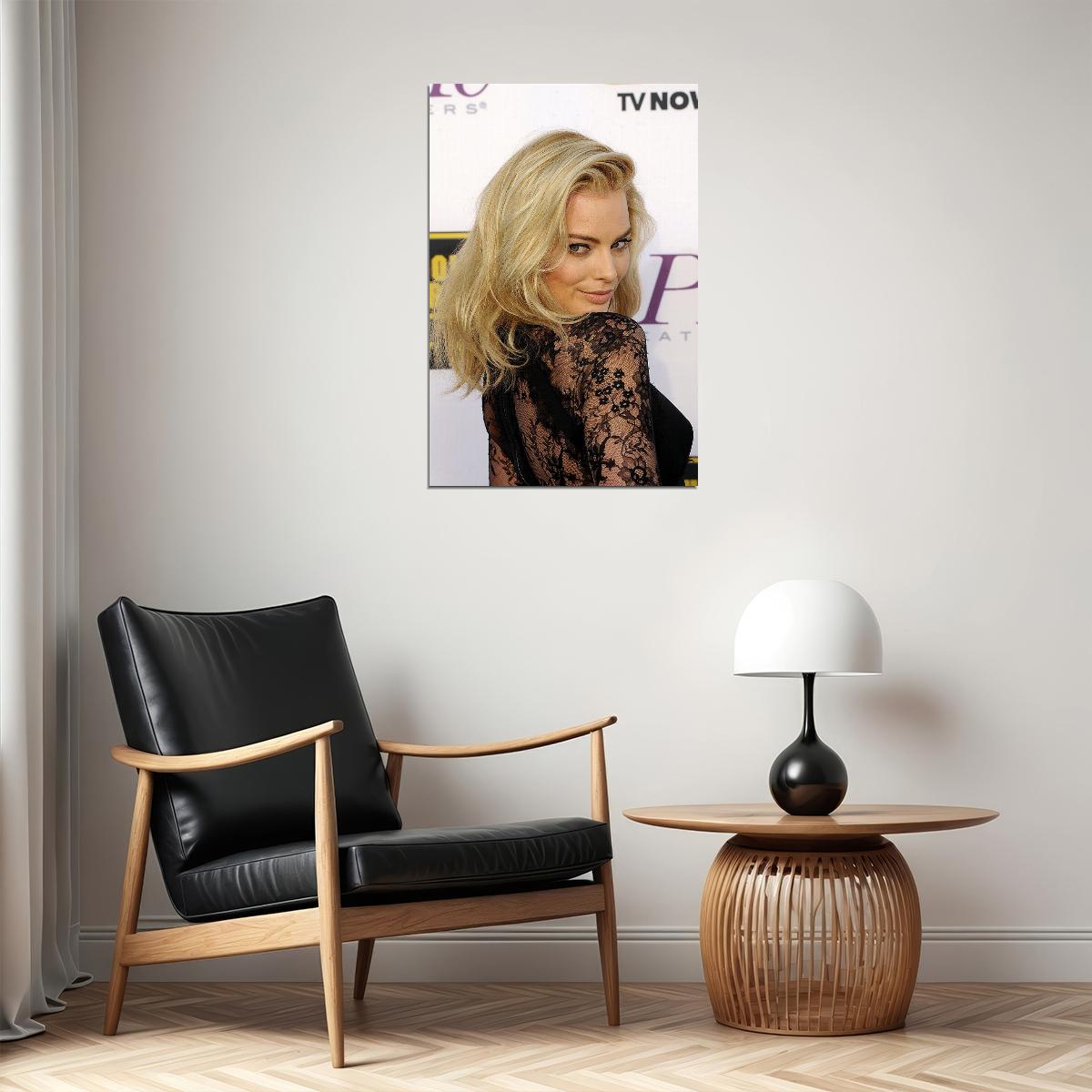 Margot Robbie Celebrity Movie Actress Producer Poster Wall Art Print Home Wall Decor - xonomax