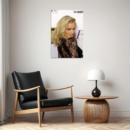 Margot Robbie Celebrity Movie Actress Producer Poster Wall Art Print Home Wall Decor - xonomax