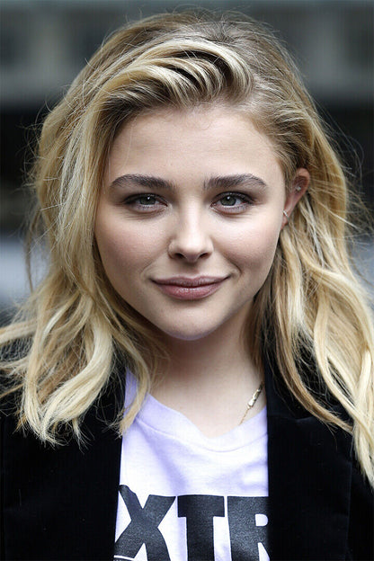 Chloe Moretz Celebrity Cinema Actress Model Poster Wall Art Print Home Wall Decor - xonomax