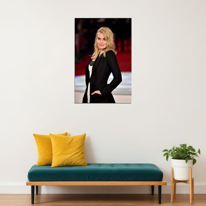 Margot Robbie Celebrity Cinema Actor Producer Poster Wall Art Print Home Wall Decor - xonomax