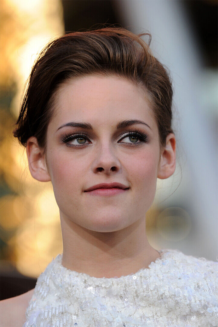 Kristen Stewart Celebrit Film Producer Actress Poster Wall Art Print Home Wall Decor - xonomax