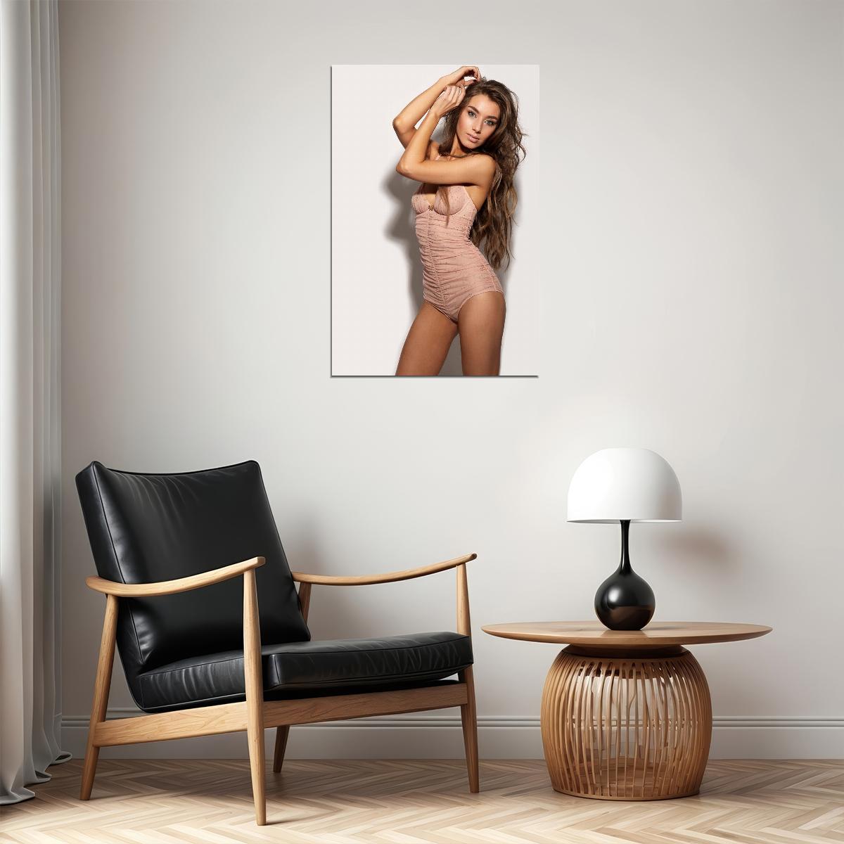 Katie Larmour Celebrity Tv Presenter Model Poster Wall Art Print Home Wall Decor - xonomax