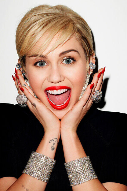 Miley Cyrus Celebrity Singer Cinema Actor Poster Wall Art Print Home Wall Decor - xonomax