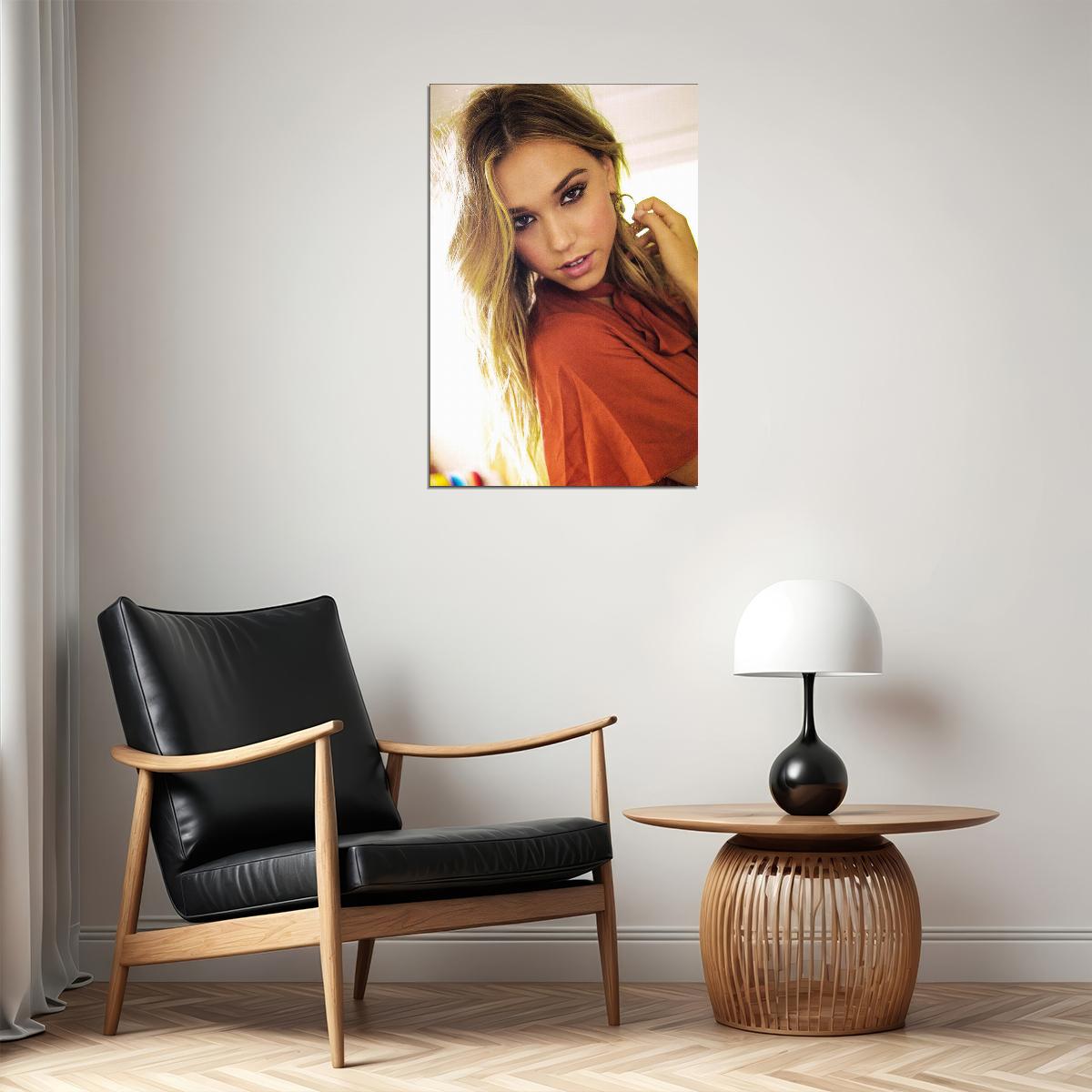Alexis Ren Celebrity Social Media Personality Poster Wall Art Print Home Wall Decor - xonomax