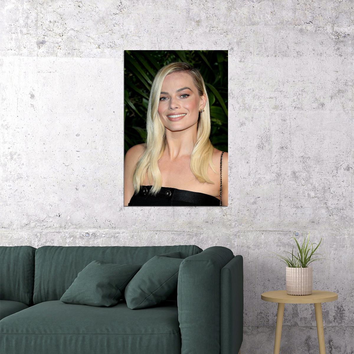 Margot Robbie Celebrity Cinema Actor Filmmaker Poster Wall Art Print Home Wall Decor - xonomax
