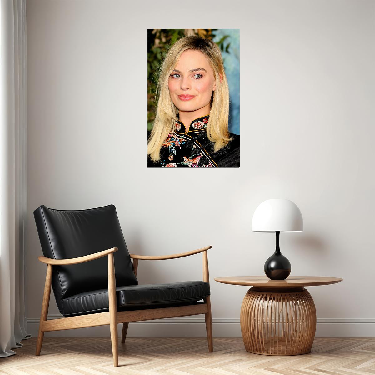 Margot Robbie Celebrity Movie Actor Filmmaker Poster Wall Art Print Home Wall Decor - xonomax
