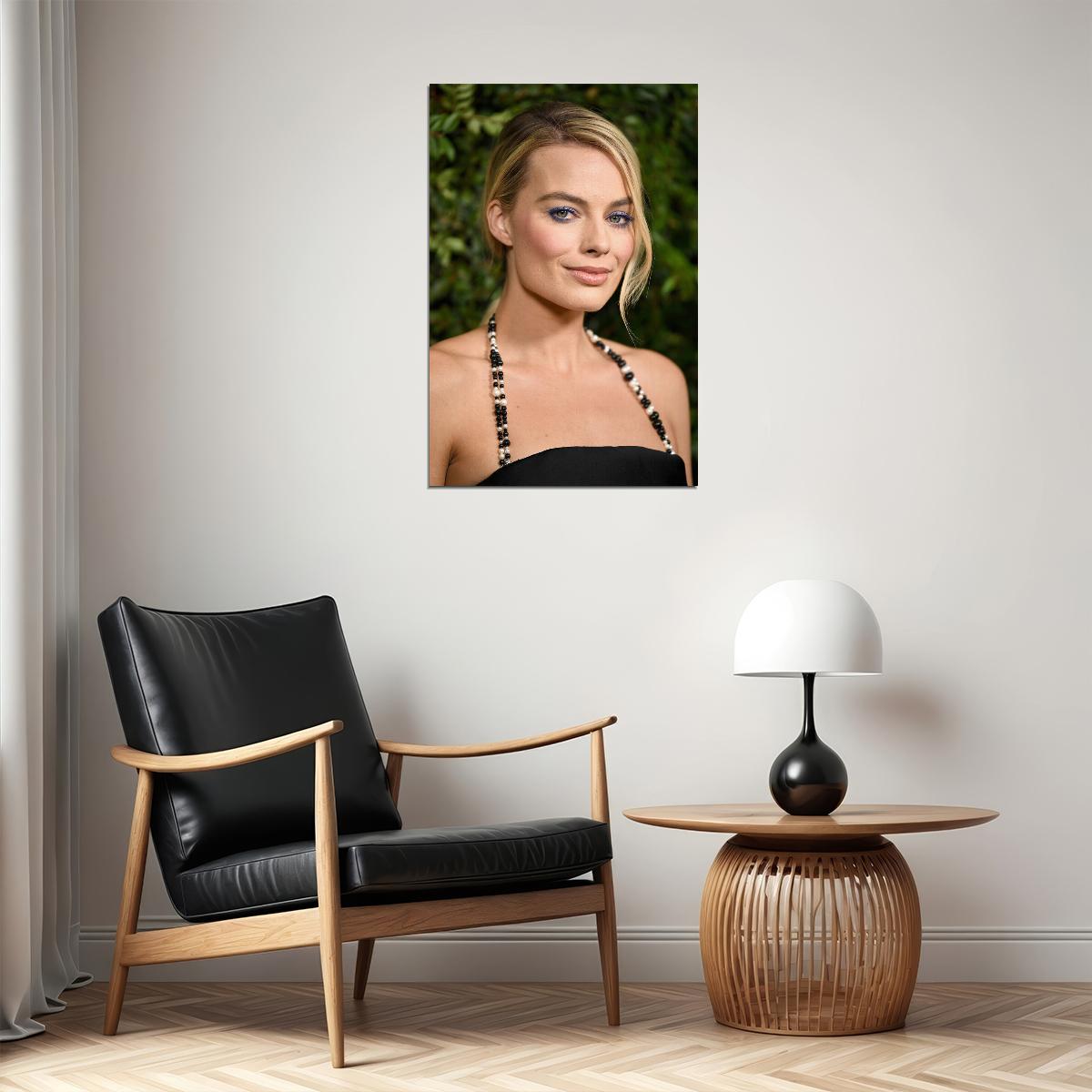 Margot Robbie Celebrity Movie Actress Producer Poster Wall Art Print Home Wall Decor - xonomax