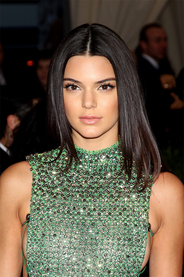 Kendall Jenner Celebrity Model Cinema Actress Poster Wall Art Print Home Wall Decor - xonomax