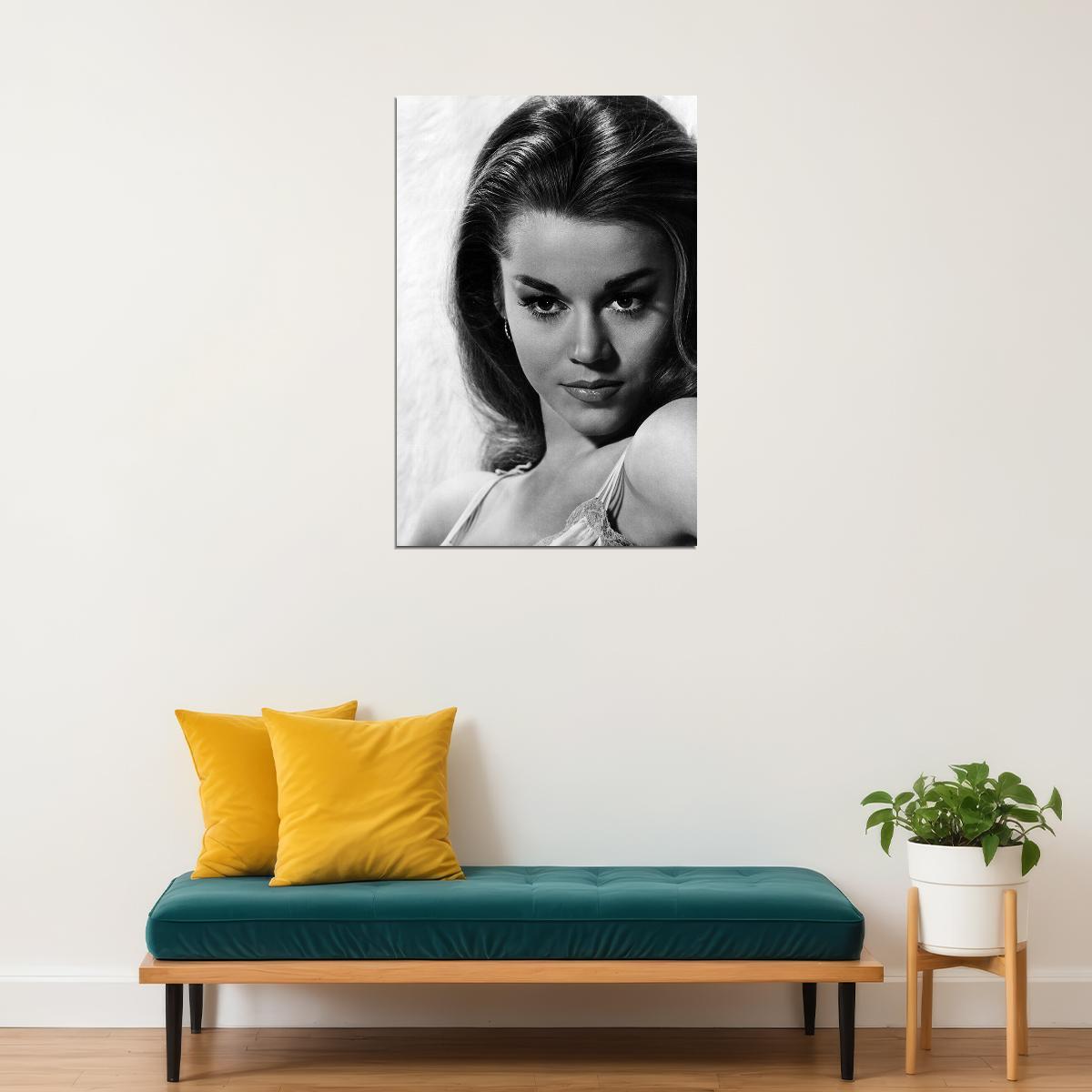 Jane Fonda Celebrity Actor Model Poster Wall Art Print Home Wall Decor - xonomax