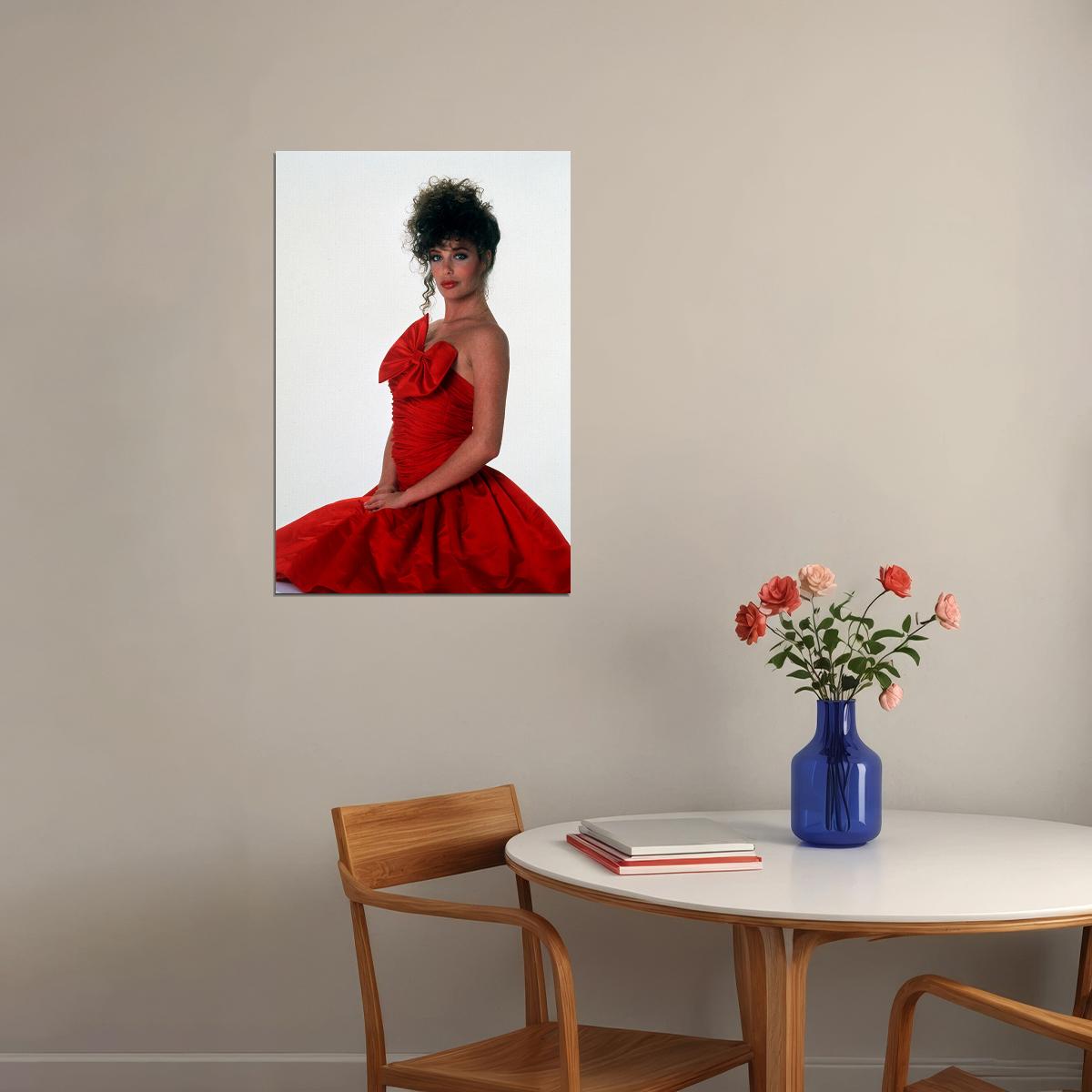 Kelly Lebrock Celebrity Cinema Actor Poster Wall Art Print Home Wall Decor - xonomax