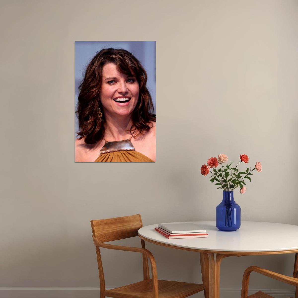 Lucy Lawless Celebrity Cinema Actor Poster Wall Art Print Home Wall Decor - xonomax