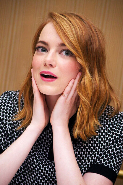 Emma Stone Celebrity Movie Actor Artist Poster Wall Art Print Home Wall Decor - xonomax